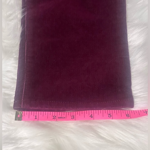 LIKE NEW Gap Real Straight Animal Print Corduroy Jean - Picture 10 of 11